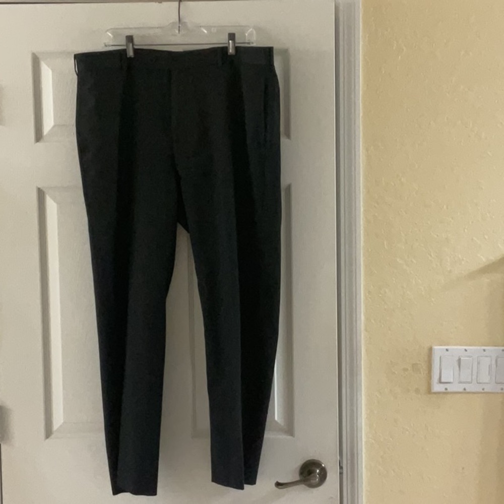 Brooks Brothers Men’s Madison fit trousers 38x30